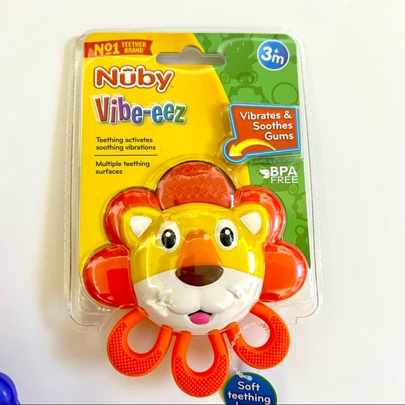 Nuby Baby Teething Bundle of 3- Teething Blanket, Vibe-eez, Mitten NEW!!! - Picture 4 of 5